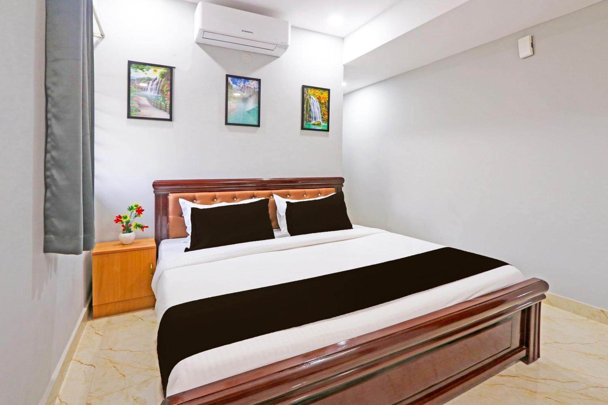 Super Townhouse Qualia Elite S R Nagar Hotel Hyderabad Exterior photo