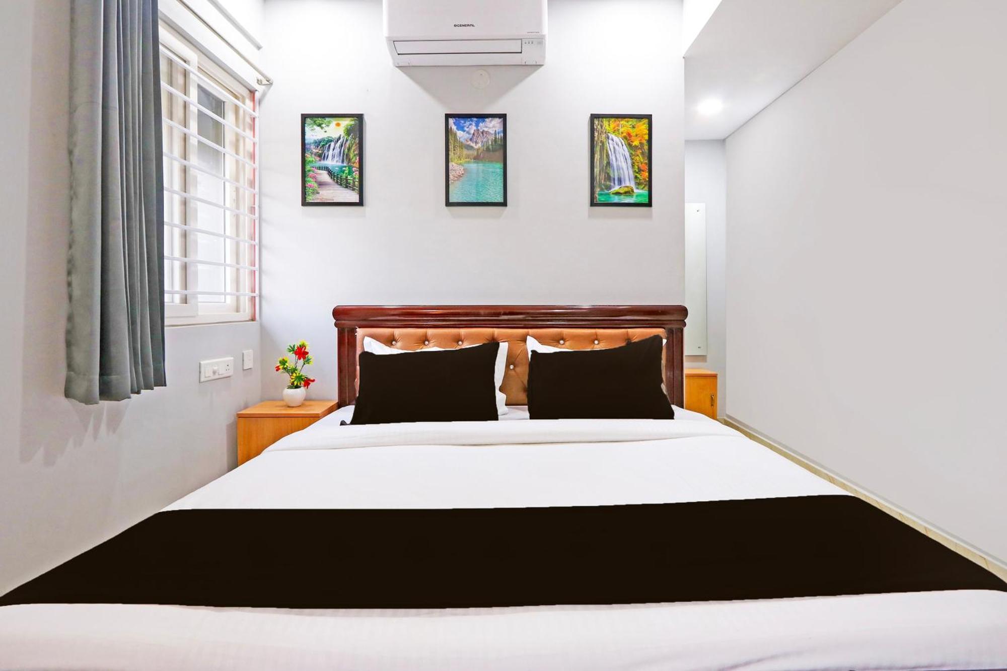 Super Townhouse Qualia Elite S R Nagar Hotel Hyderabad Exterior photo